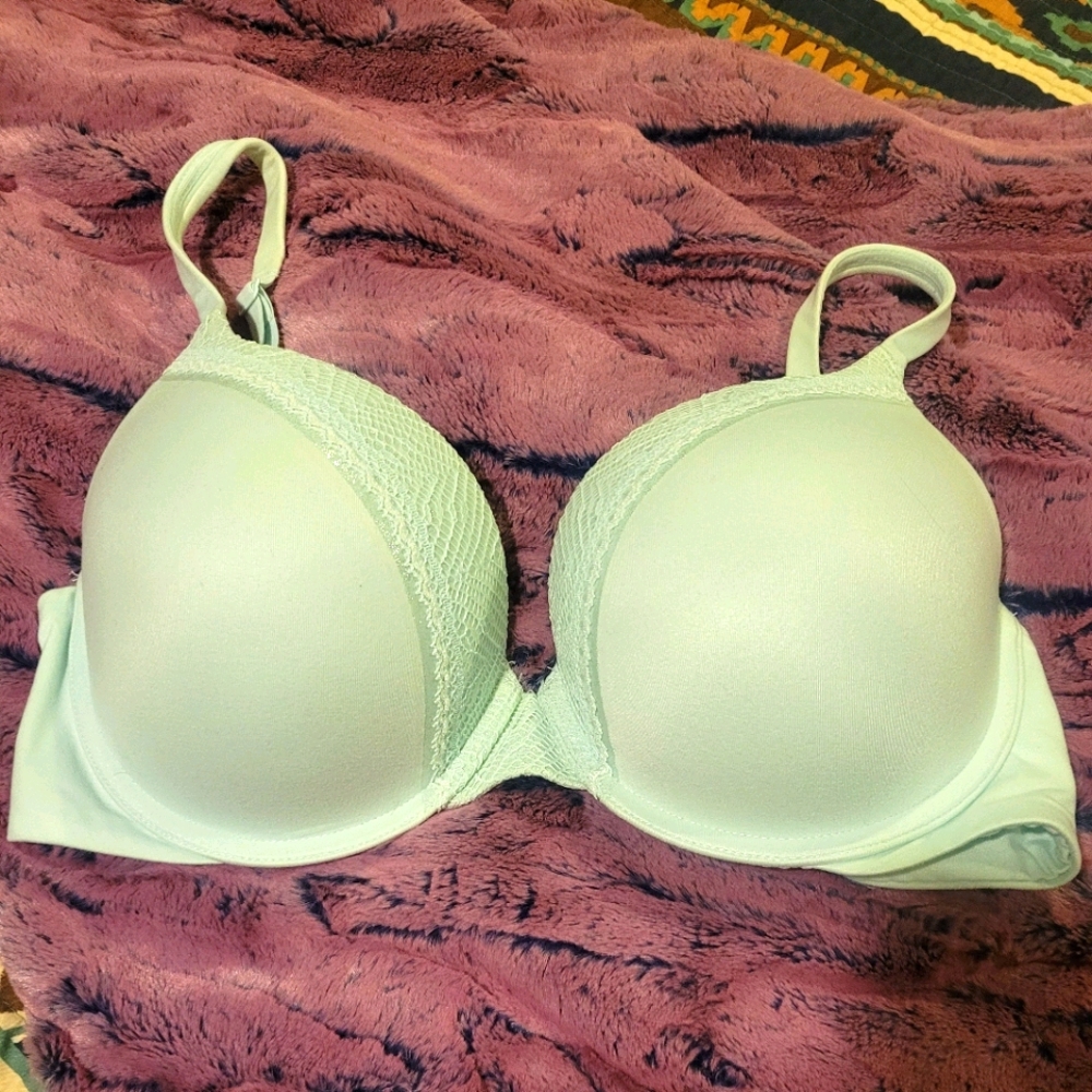 Victoria secret bra